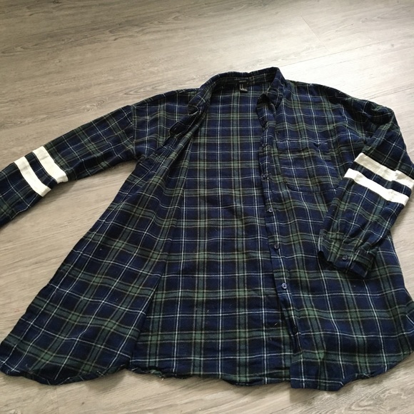 Forever 21 Soft Flannel - Blue and Green - Picture 4 of 4